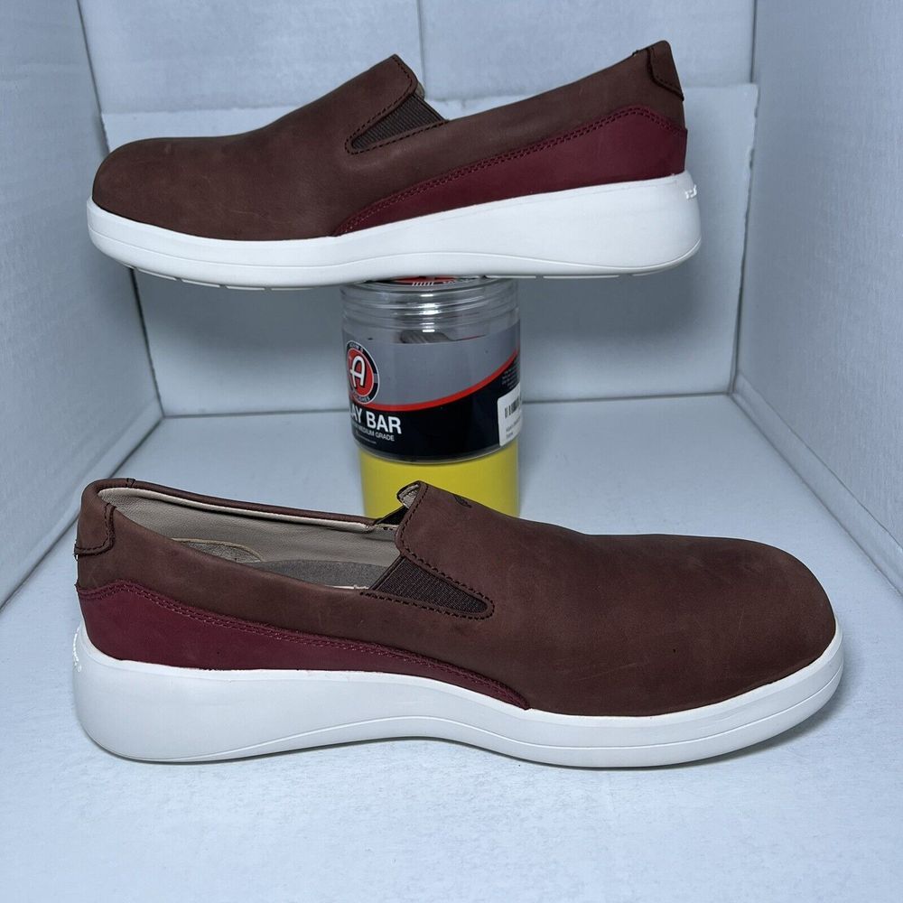 Red Wing Women's Brown Leather Cross Lite Slip On Shoes Aluminum Toe Size 8 - Picture 4 of 11